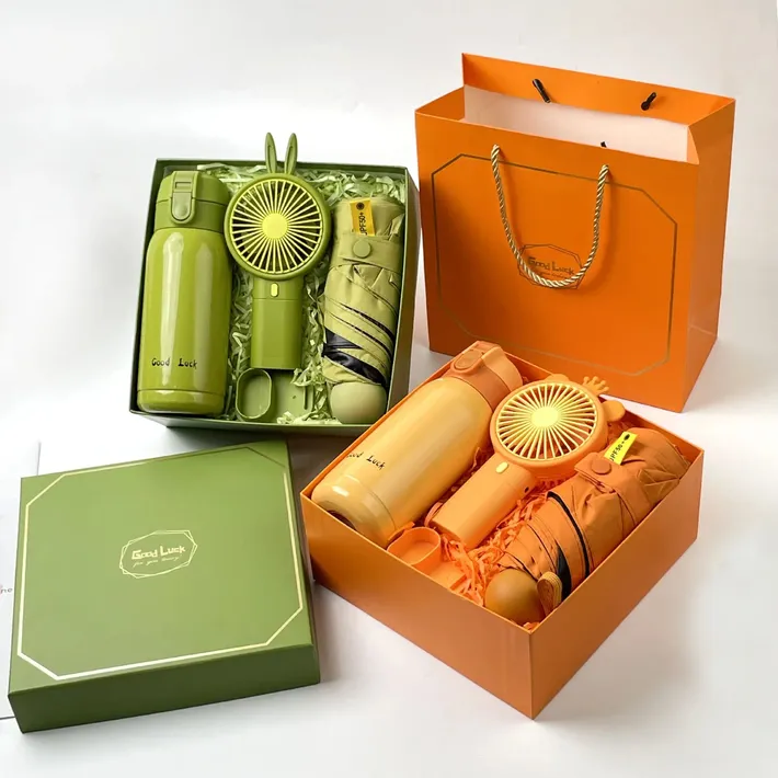 Gift Set ร่มพับ กระบอกน้ำ และพัดลมมือถือ